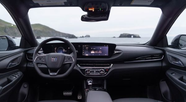 Buick Envista-interior